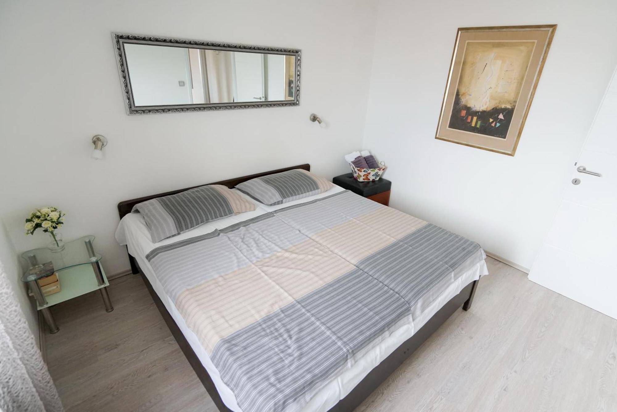 Apartments Osljak Preko Esterno foto