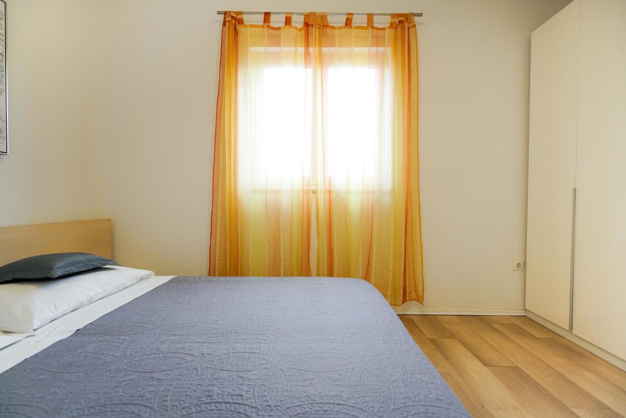Apartments Osljak Preko Esterno foto