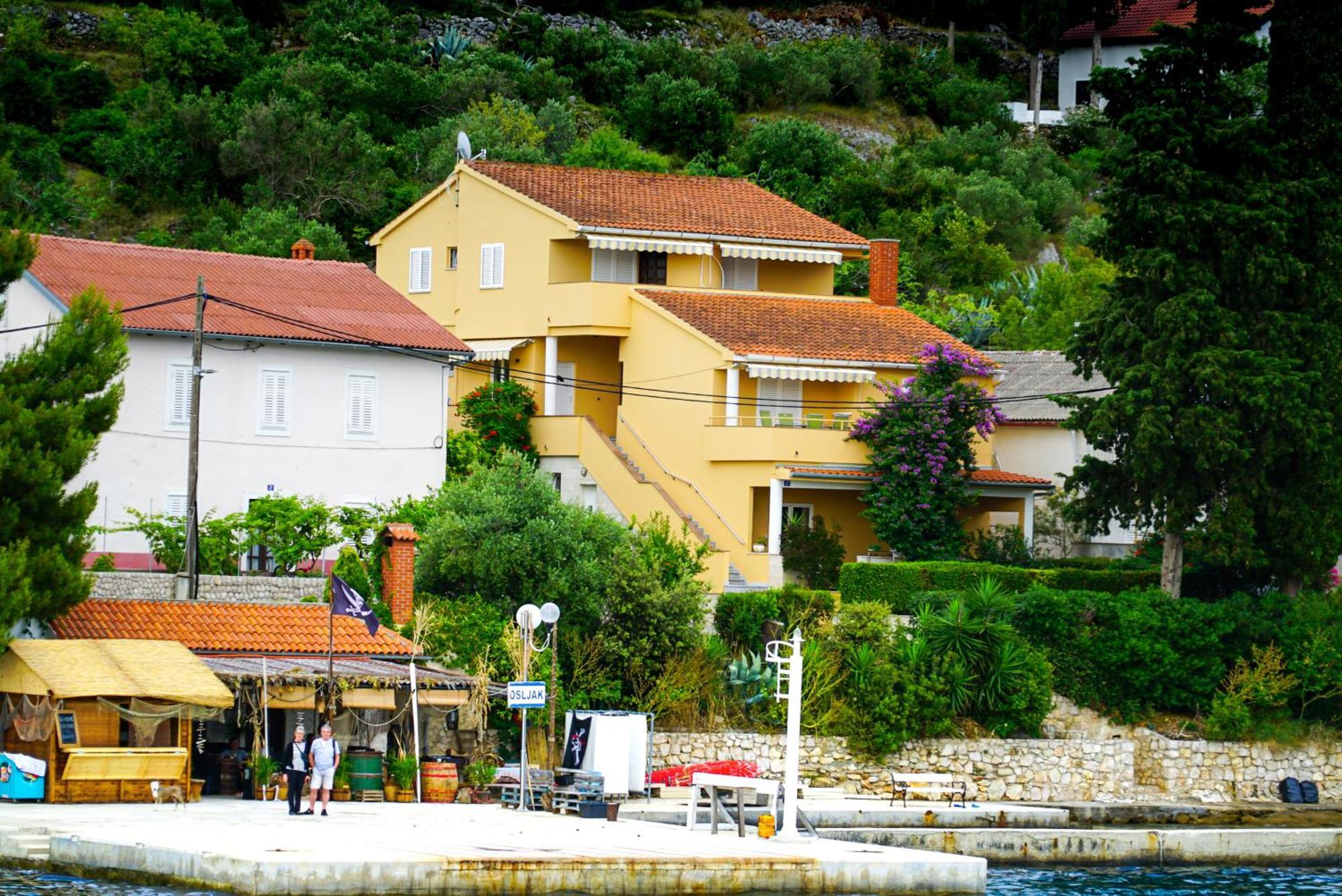 Apartments Osljak Preko Esterno foto